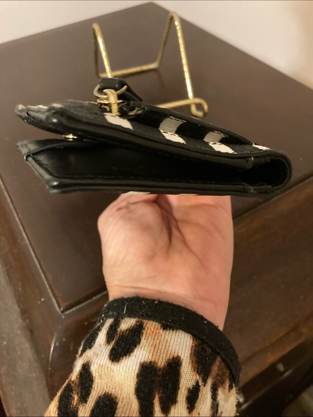kate spade Black Glitter & Sandy Beach Striped Stacy Long Wallet w/storybook. - Picture 13 of 16